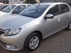 RENAULT LOGAN 1.6 DYNAMIQUE 8V 2013/2014 OFERTA CARRO | OFERTA BAIXOS SALVADOR DO SUL / Carros no Vale