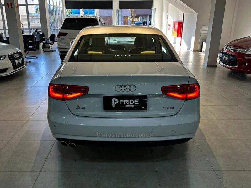 AUDI A4 1.8 20V TURBO MULTITRONIC 2015/2015 PRIDE MOTORS CAXIAS DO SUL / Carros no Vale