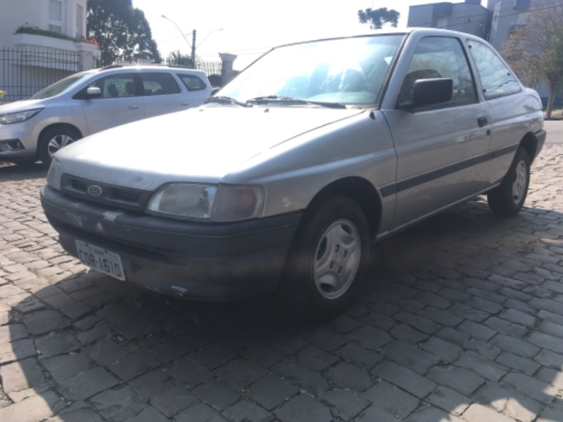 FORD ESCORT 1.8 GL 8V 1994/1994 COMPLETO VEÍCULOS GUAPORÉ / Carros no Vale