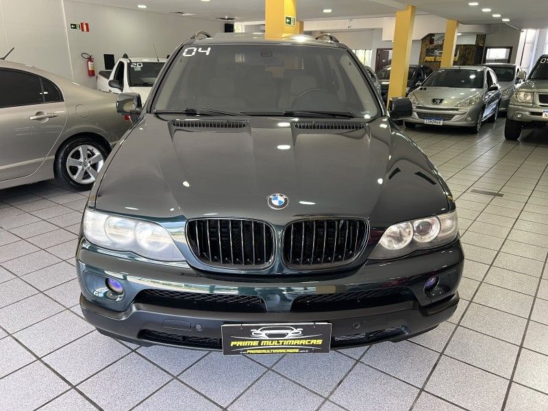 BMW X5 3.0 4X4 24V 2004/2004 PRIME MULTIMARCAS CAXIAS DO SUL / Carros no Vale