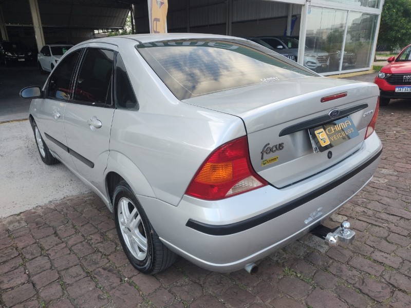 FORD FOCUS SEDAN 2.0 /2008 CHIMA VEÍCULOS VENÂNCIO AIRES / Carros no Vale