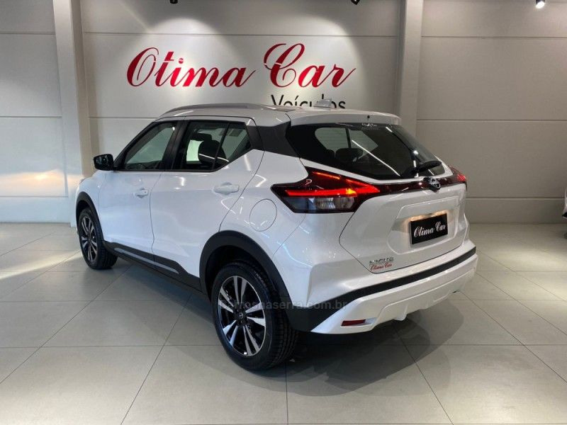 NISSAN KICKS 1.6 ADVANCE 16V 2024/2024 ÓTIMA CAR FLORES DA CUNHA / Carros no Vale