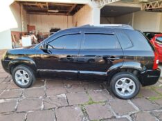 HYUNDAI TUCSON GLS 2.0 16V AUT. 2008/2008 SCHAEFER AUTOMÓVEIS TEUTÔNIA / Carros no Vale