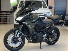 YAMAHA MT-09 TRACER ABS 2018/2018 LEHMEN VEÍCULOS VENÂNCIO AIRES / Carros no Vale