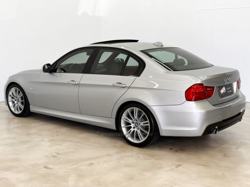 BMW 335I 3.0 SPORT SEDAN 24V 2011/2012 FOCAR VEÍCULOS CAXIAS DO SUL / Carros no Vale