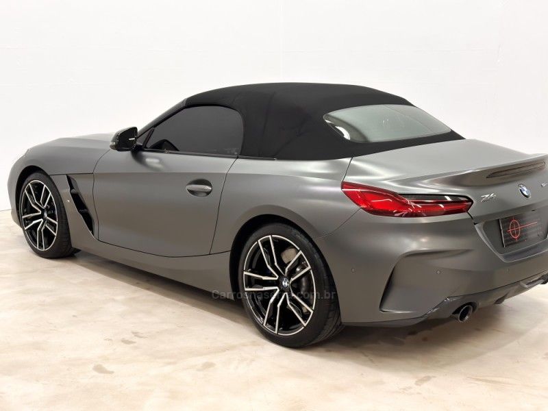 BMW Z4 2.0 ROADSTER SDRIVE 30I 16V 2021/2022 FOCAR VEÍCULOS CAXIAS DO SUL / Carros no Vale