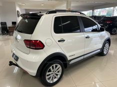 VOLKSWAGEN FOX 1.0 MPI TRACK 12V 2016/2016 CIMIRRO AUTOMÓVEIS TAQUARA / Carros no Vale