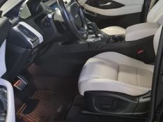 JAGUAR E-PACE 2.0 16V P250F R-DYNAMIC S AWD 2018/2018 LV MULTIMARCAS CAXIAS DO SUL / Carros no Vale