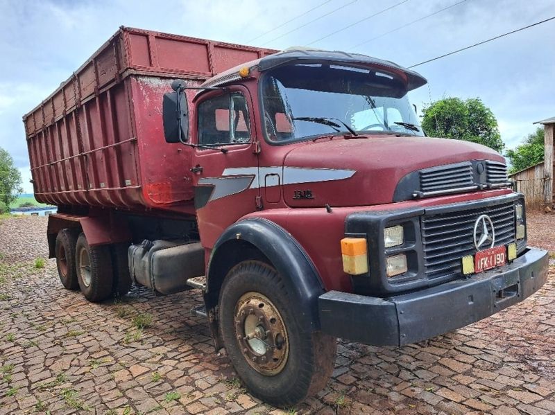 Mercedes-Benz L 1313 L-1313 3-Eixos 2p Caçamba 22 M3 1980/1980 CAMINHÕES & CAMIONETAS PASSO FUNDO / Carros no Vale