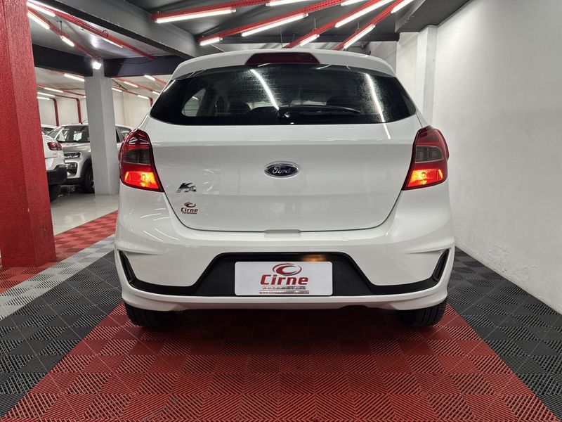 Ford Ka 1.0 SE/SE Plus TiVCT 2019/2020 CIRNE AUTOMÓVEIS SANTA MARIA / Carros no Vale