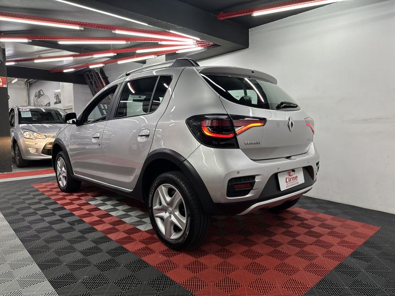 Renault STEPWAY Zen 1.6 16V Mec. 2019/2020 CIRNE AUTOMÓVEIS SANTA MARIA / Carros no Vale