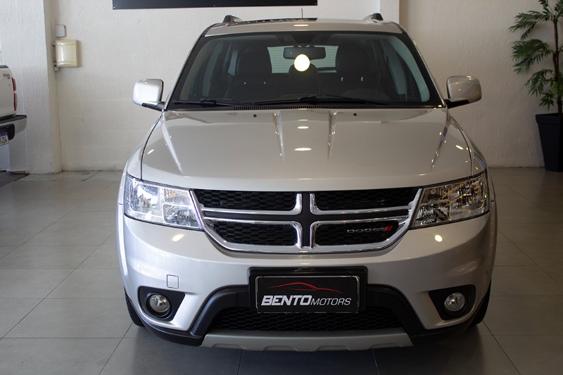 DODGE JOURNEY RT 3.6 7 LUGARES 2012/2013 BENTO MOTORS BENTO GONÇALVES / Carros no Vale