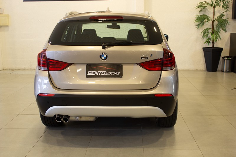 BMW X1 2.0 16V TURBO ACTIVE SDRIVE20I AT 2017 2012/2013 BENTO MOTORS BENTO GONÇALVES / Carros no Vale