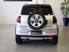 VOLKSWAGEN CROSSFOX 1.6 FLEX 2010/2011 BENTO MOTORS BENTO GONÇALVES / Carros no Vale