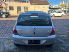 RENAULT CLIO 1.0 AUTHENTIQUE 16V 2015/2015 AR MULTIMARCAS VENÂNCIO AIRES / Carros no Vale