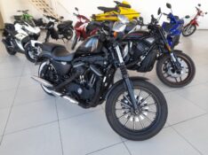 HARLEY DAVIDSON 883 /2011 JASER MOTOS LAJEADO / Carros no Vale