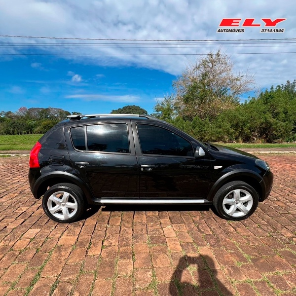 RENAULT SANDERO 1.6 STEPWAY 16V 2009/2009 ELY AUTOMÓVEIS LAJEADO / Carros no Vale