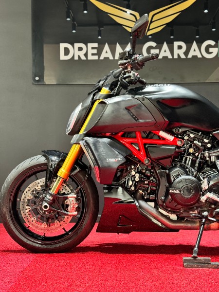 DUCATI DIAVEL 1260 S /2021 EXCLUSIVO VEÍCULOS SANTA CRUZ DO SUL / Carros no Vale