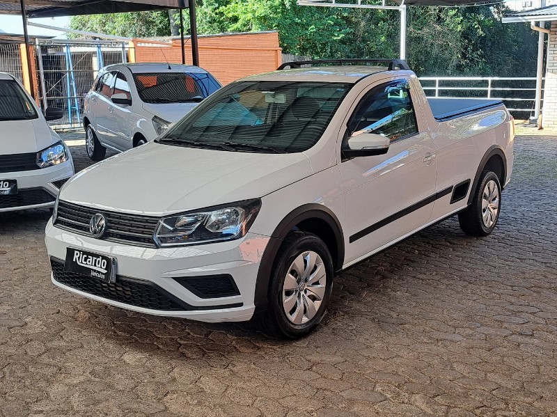 VOLKSWAGEN SAVEIRO TRENDLINE 1.6 T.FLEX 8V 2017/2017 RICARDO VEÍCULOS TEUTÔNIA / Carros no Vale