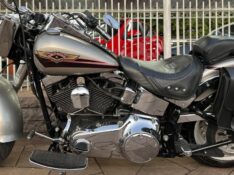 HARLEY DAVIDSON FAT BOY FLSTF HARLEY DAVIDSON FAT BOY 2008/2008 LEHMEN VEÍCULOS VENÂNCIO AIRES / Carros no Vale