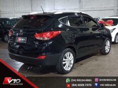 HYUNDAI IX35 2.0 16V 2WD FLEX MEC. 2012/2013 V10 VEÍCULOS CAXIAS DO SUL / Carros no Vale