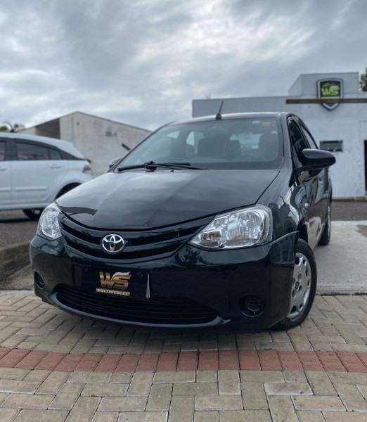 TOYOTA ETIOS 1.3 XS 16V FLEX 4P MANUAL 2017/2017 WS MULTIMARCAS VENÂNCIO AIRES / Carros no Vale