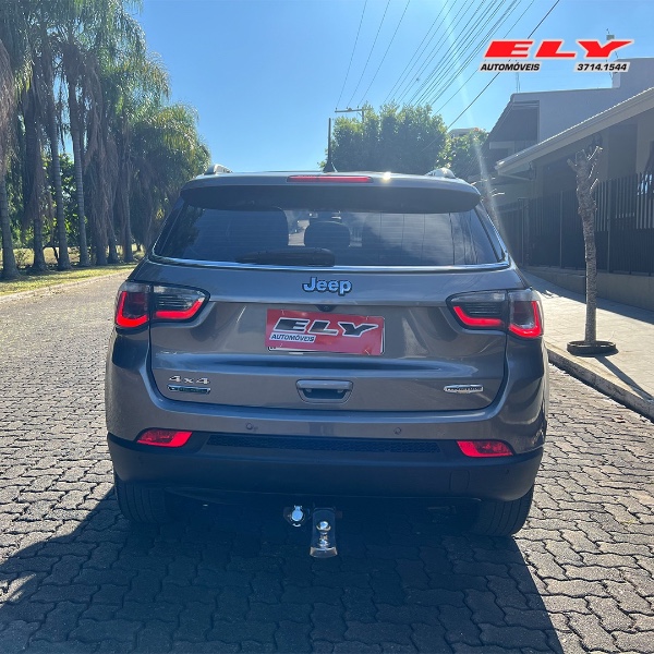 JEEP COMPASS 2.0 16V DIESEL LONGITUDE 4X4 AUTOMÁTICO 2019/2019 ELY AUTOMÓVEIS LAJEADO / Carros no Vale