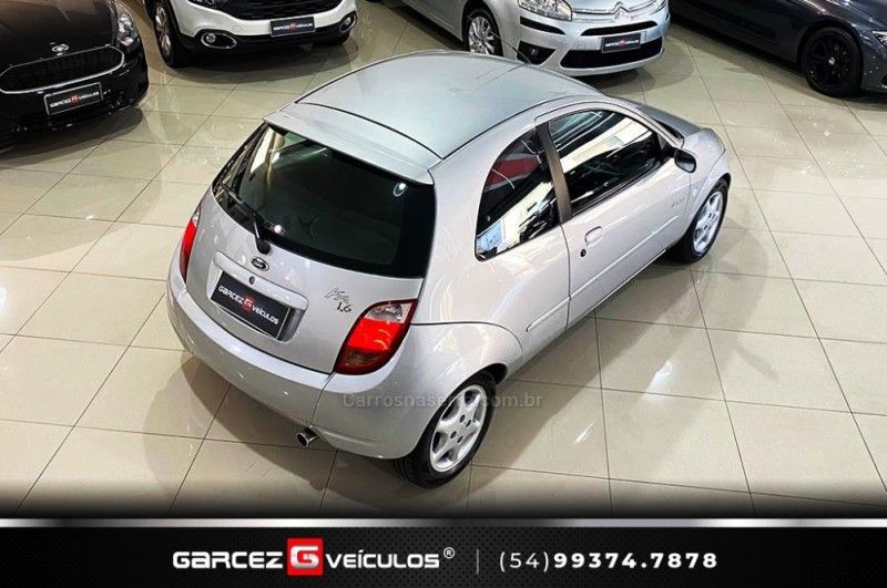 FORD KA 1.6 MPI ACTION 8V 2005/2005 GARCEZ VEÍCULOS BENTO GONÇALVES / Carros no Vale