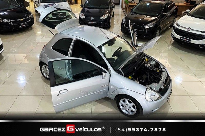 FORD KA 1.6 MPI ACTION 8V 2005/2005 GARCEZ VEÍCULOS BENTO GONÇALVES / Carros no Vale