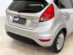 FORD FIESTA 1.6 SE HATCH 16V 2016/2017 FOCAR VEÍCULOS CAXIAS DO SUL / Carros no Vale