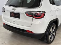 JEEP COMPASS 2.0 16V LONGITUDE 2017/2018 FOCAR VEÍCULOS CAXIAS DO SUL / Carros no Vale