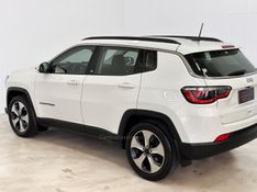 JEEP COMPASS 2.0 16V LONGITUDE 2017/2018 FOCAR VEÍCULOS CAXIAS DO SUL / Carros no Vale