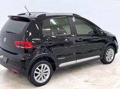 VOLKSWAGEN FOX 1.0 MPI TRACK 12V 2016/2017 FOCAR VEÍCULOS CAXIAS DO SUL / Carros no Vale