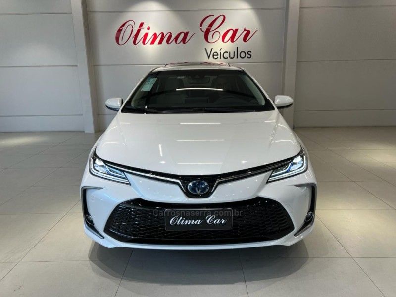 TOYOTA COROLLA 1.8 ALTIS PREMIUM 16V HÍBRIDO 2024/2024 ÓTIMA CAR FLORES DA CUNHA / Carros no Vale