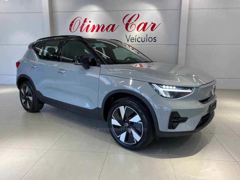 VOLVO XC 40 P6 RECHARGE ELECTRIC PLUS 2024/2024 ÓTIMA CAR FLORES DA CUNHA / Carros no Vale