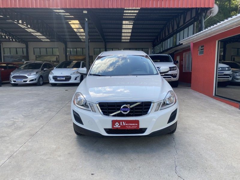 VOLVO XC60 2.0 T5 COMFORT FWD TURBO 2012/2012 LV MULTIMARCAS CAXIAS DO SUL / Carros no Vale