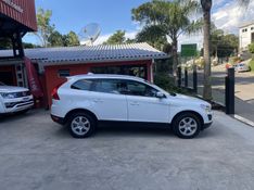 VOLVO XC60 2.0 T5 COMFORT FWD TURBO 2012/2012 LV MULTIMARCAS CAXIAS DO SUL / Carros no Vale