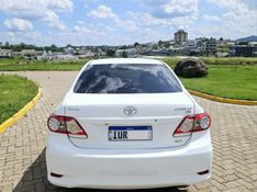 TOYOTA COROLLA 2.0 XEI 16V 2014/2014 DL MOTORS LAJEADO / Carros no Vale