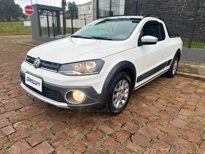 VOLKSWAGEN SAVEIRO 1.6 CROSS CE 16V 2016/2016 DL MOTORS LAJEADO / Carros no Vale