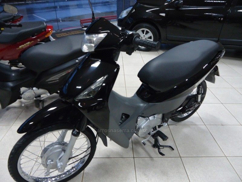 Honda Motos BIZ 125 ES 2006/2006 BOURSCHEID CARROS E MOTOS SANTA CLARA DO SUL / Carros no Vale