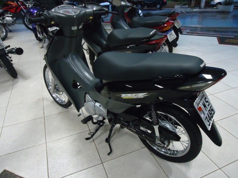 Honda Motos BIZ 125 ES 2006/2006 BOURSCHEID CARROS E MOTOS SANTA CLARA DO SUL / Carros no Vale