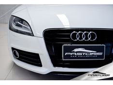 AUDI TT 2.0 TFSI COUPÉ 16V GASOLINA 2P S-TRONIC 2011/2011 PASTORE CAR COLLECTION BENTO GONÇALVES / Carros no Vale