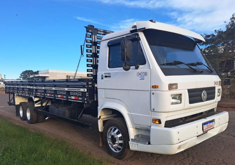 Volkswagen 8140 8-140 2p 6X2 1999/1999 CAMINHÕES & CAMIONETAS PASSO FUNDO / Carros no Vale