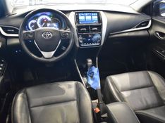 Toyota YARIS XLS CONNECT 1.5 2022 DINAMICA-CAR VENÂNCIO AIRES / Carros no Vale