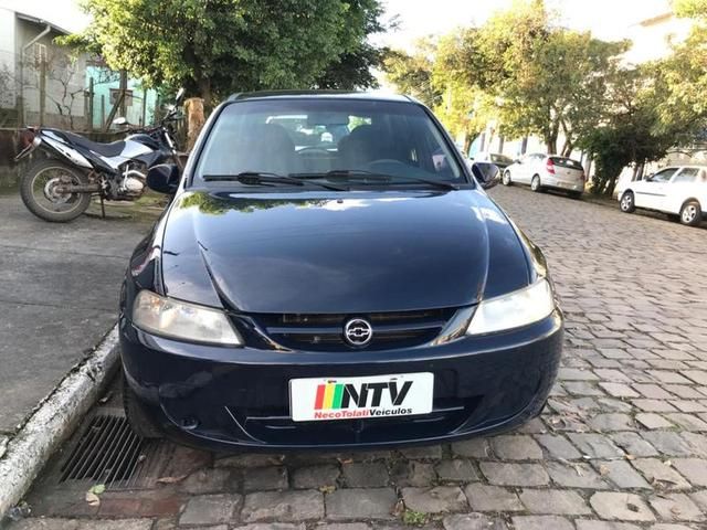 Chevrolet Celta 1.0 2005/2005 NECO TOLATI VEÍCULOS VENÂNCIO AIRES / Carros no Vale