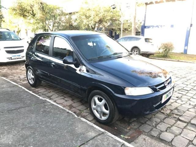 Chevrolet Celta 1.0 2005/2005 NECO TOLATI VEÍCULOS VENÂNCIO AIRES / Carros no Vale