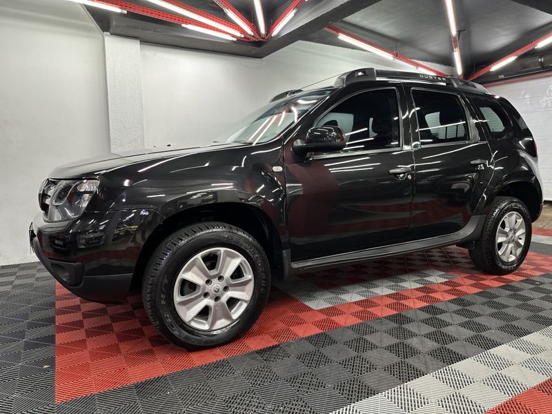 Renault DUSTER Expression 1.6 16V 2017/2018 CIRNE AUTOMÓVEIS SANTA MARIA / Carros no Vale