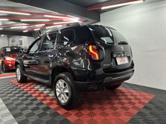 Renault DUSTER Expression 1.6 16V 2017/2018 CIRNE AUTOMÓVEIS SANTA MARIA / Carros no Vale