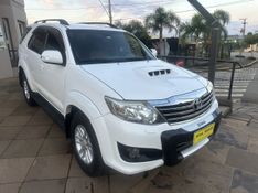 Toyota Hilux SW4 SRV D4-D 4×4 3.0 TDI Dies 2013/2013 ATUAL VEÍCULOS VISTA ALEGRE DO PRATA / Carros no Vale