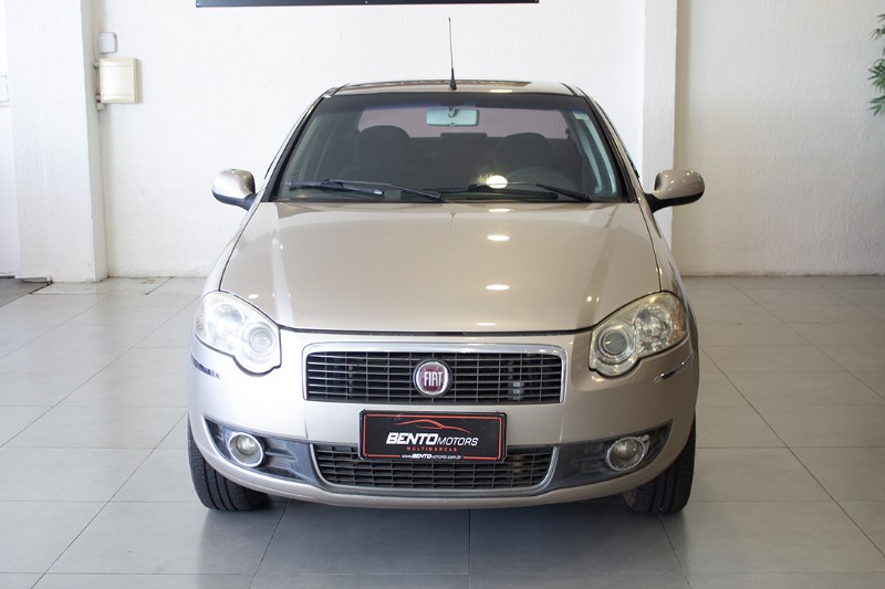 FIAT SIENA 1.6 ESSENCE FLEX 2012 2011/2012 BENTO MOTORS BENTO GONÇALVES / Carros no Vale